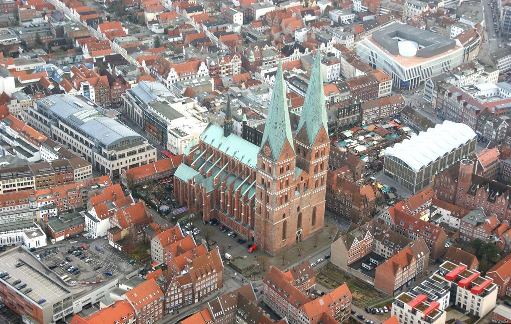 Moebliertes Wohnen In Der Luebecker Ganghausperle Smart Lübeck Exterior foto